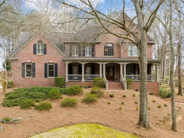 105 Grand Ave, Suwanee, GA 30024