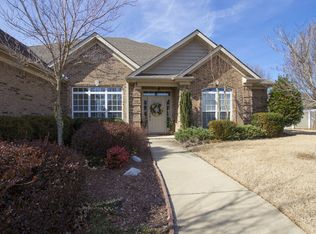 6806 Cove Meadow Dr SE, Owens Cross Roads, AL 35763