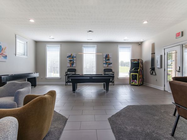 41 Addison Park Dr NW #206