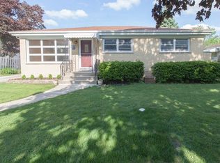 9311 Oleander Ave, Morton Grove, IL 60053