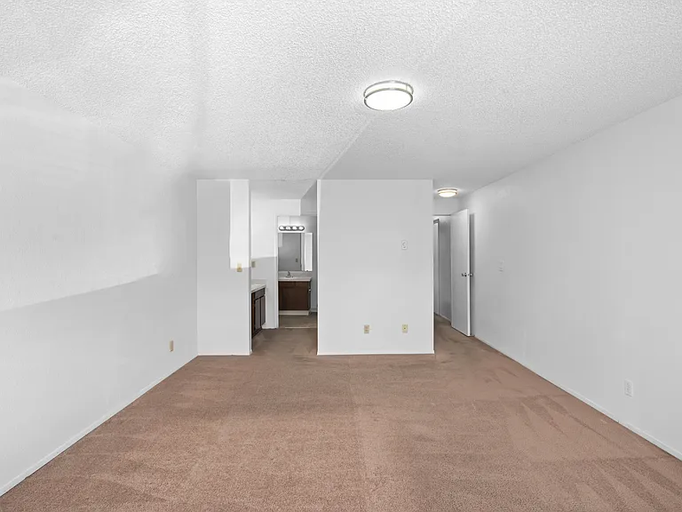 1601 Norpoint Way NE #A — Photo 16