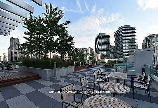 18 Holmes Ave #501 — Photo 31