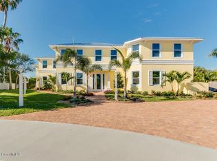 341 Provincial Dr #341, Indialantic, FL 32903