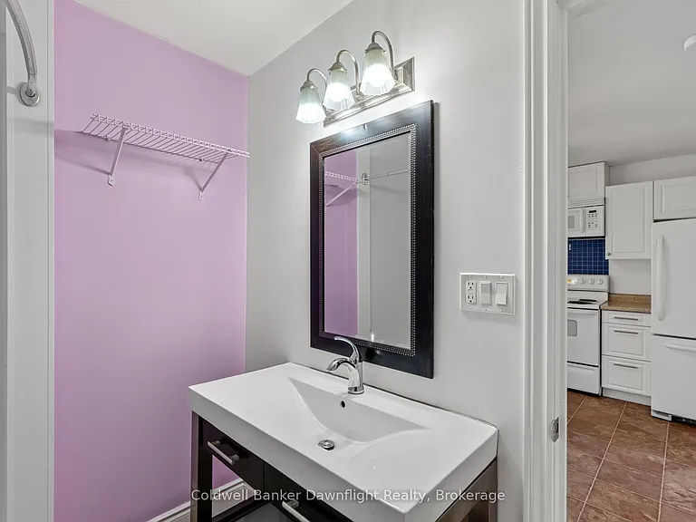3-437 Main St S #3 — Photo 7
