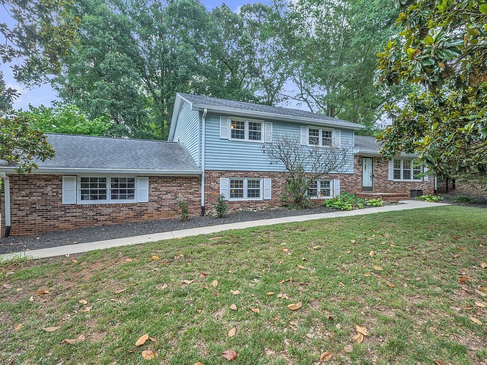 1st image of 103 Dumbarton Ave
