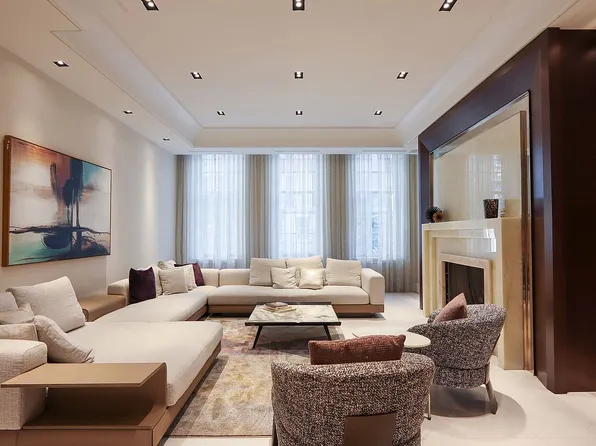 46 E 66th St, New York, NY 10065