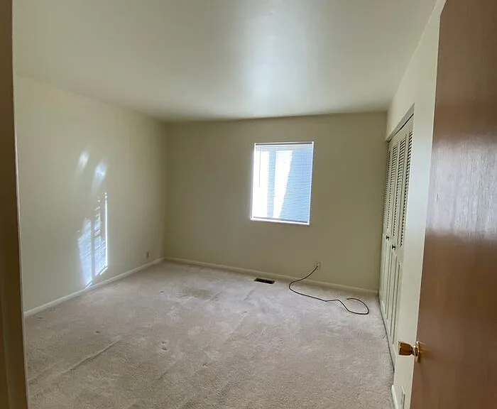 2901 Poplar St #B — Photo 13