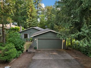 4765 SW Stephenson St, Portland, OR 97219