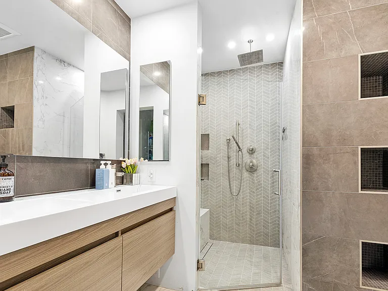 22 E 81st St #1 — Photo 12
