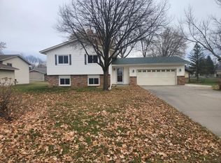 9931 Able St NE, Blaine, MN 55434