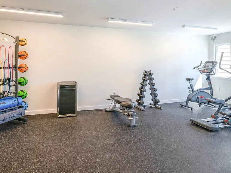 Unleash your fitness potential at Lakeshore Preserve. Our modern gym features state-of-the-art equipment to elevate your workout routine. Whether you're lifting weights or getting your cardio in, we have everything you need. Join us today!