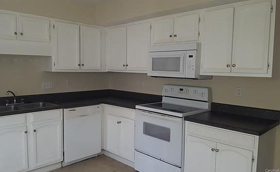5th image of 11012 Hunter Trail Ln