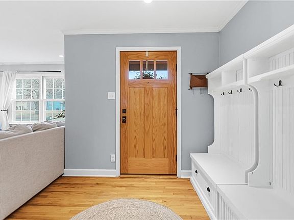 4th image of 5327 Rosewood St