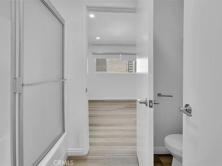 5412 Lindley Ave #110 — Photo 33