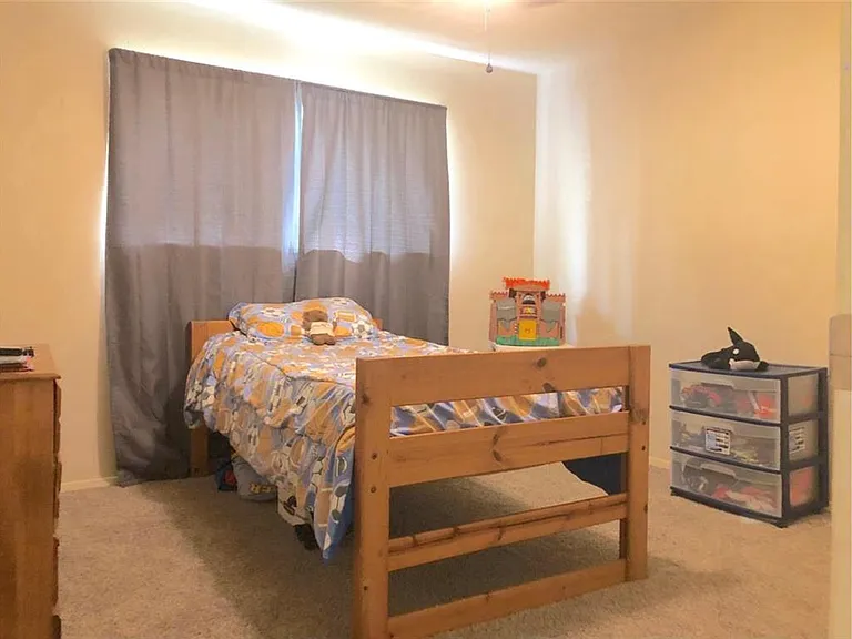 72 Trummel Ct — Photo 17