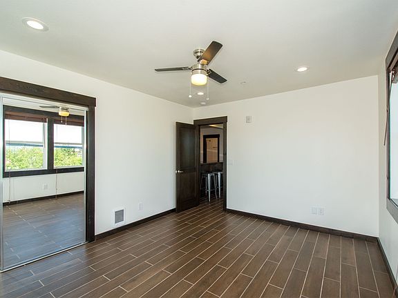 5th image of 5811 N 51st St #2