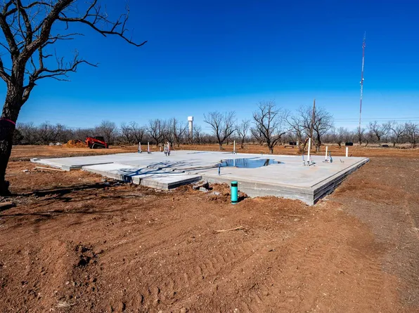 705 E Davenport, Stamford, TX 79553