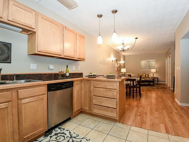 1st image of 2727 W 43rd St APT C1