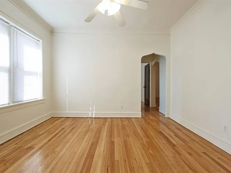 9040 S Bishop — Photo 3