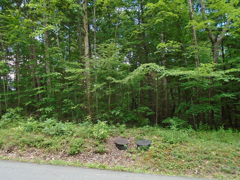 2nd image of 370 Laurel Rd Lot 2