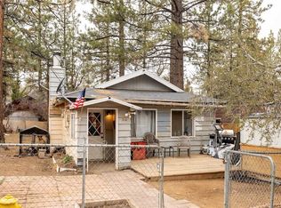 310 Los Angeles Ave, Sugarloaf, CA 92386