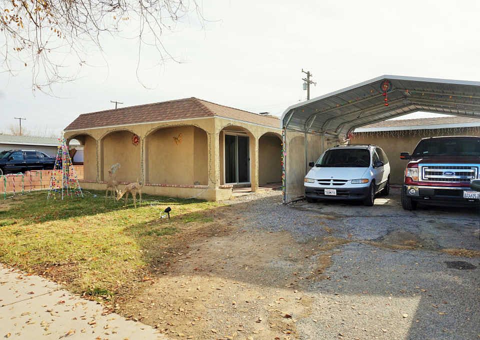 1st image of 1032 W Avenue H4