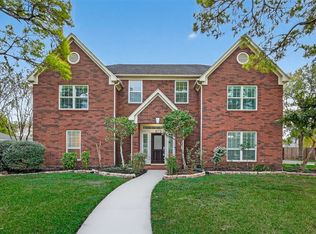 4019 Saint Michaels Ct, Sugar Land, TX 77479