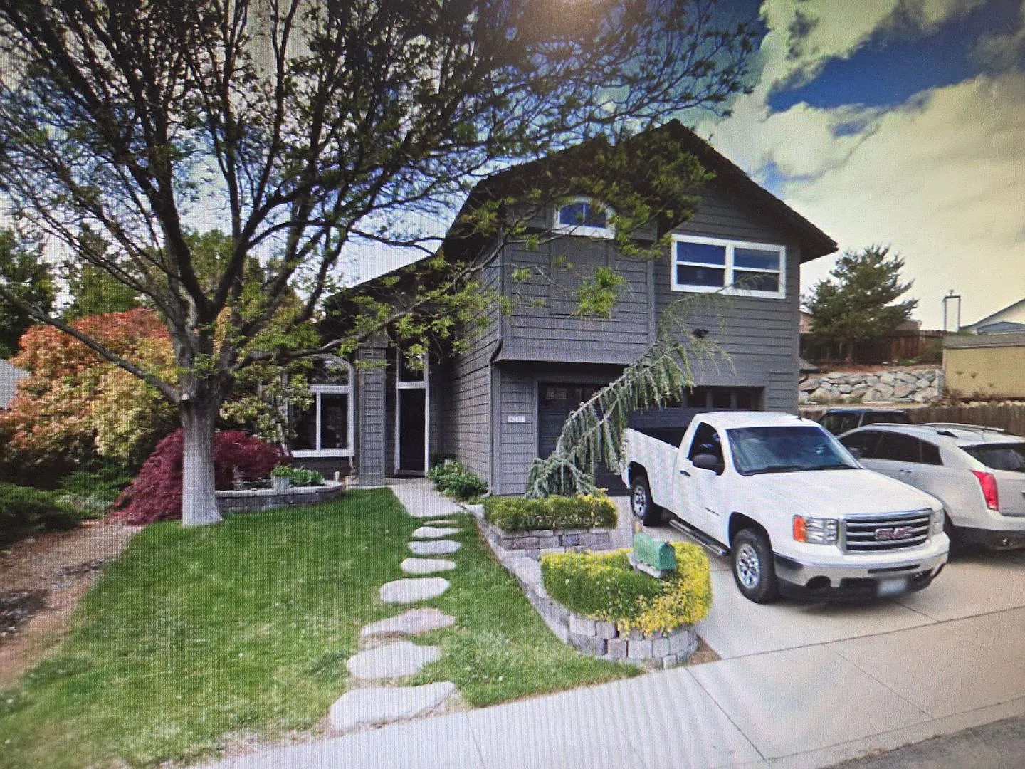 6511 Fall River Cir photo 1