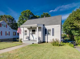 15 S Carolina Ave, Pittsfield, MA 01201
