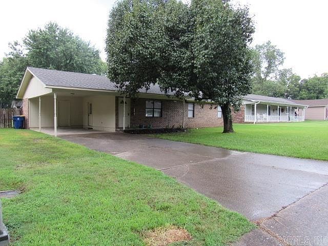 1st image of 31 Parkview Dr