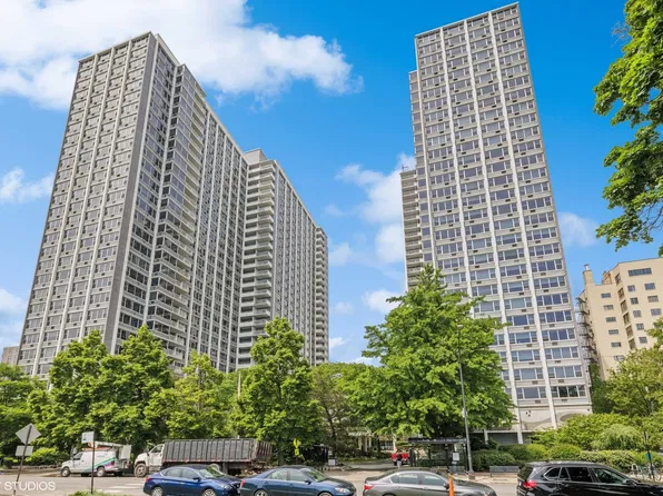 4250 N Marine Dr APT 1804, Chicago, IL 60613
