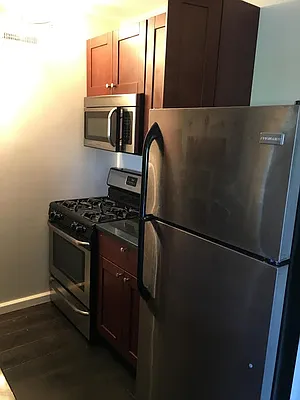 Rented by Lang Realty LLC | media 11