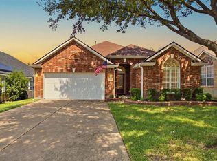 1833 Paradise Ridge Dr, Round Rock, TX 78665