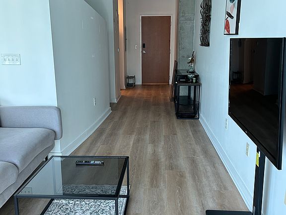 2nd image of 5925 Almeda Rd Unit 12506