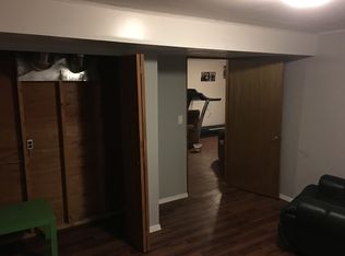 511 Iowa St, Center Point, IA 52213