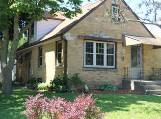 8001 W Lisbon Ave, Milwaukee, WI 53222