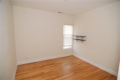 5th image of 6834 N Ashland Blvd #1
