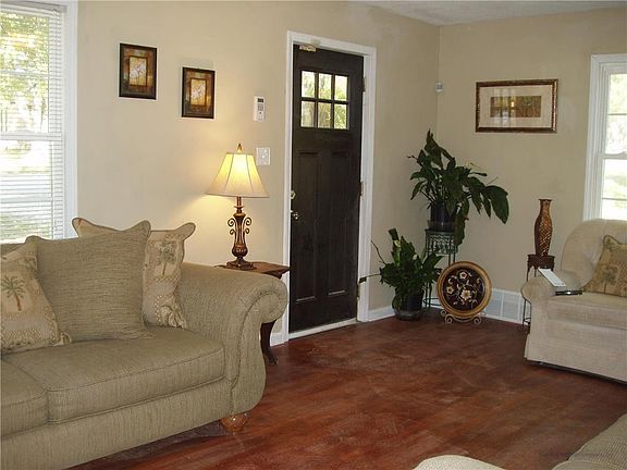 3rd image of 3125 N 58th St
