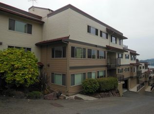 3820 NE 155th Pl APT 603, Lake Forest Park, WA 98155