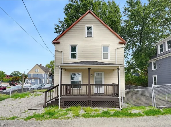 529 Hazel Pl, Akron, OH 44304