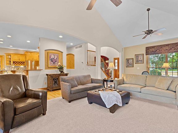 3rd image of 1704 River Lakes ROAD N N