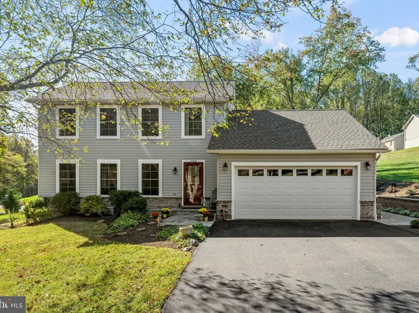 7356 Cedar Run Dr, Warrenton, VA 20187