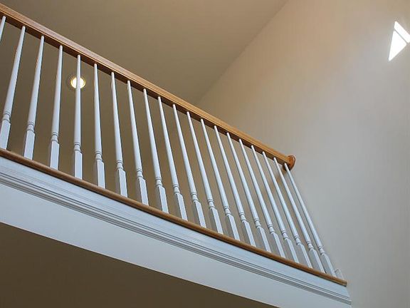 5th image of 609 Lauren Dr