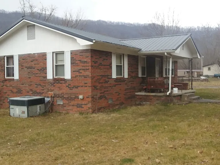 804 Tiprell Rd — Photo 1