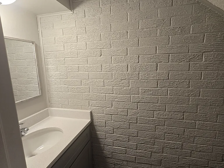 1303 Canterbury Blvd — Photo 11