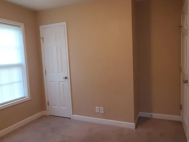 710 S Orange St — Photo 10