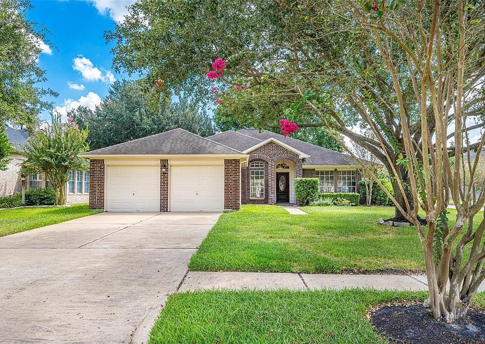 1st image of 2239 Glendavon Ln