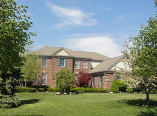 48606 Central Park Dr, Canton, MI