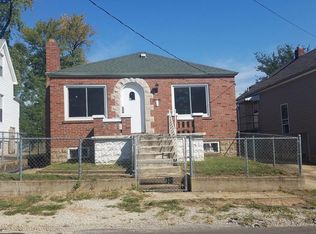 141 E Etta Ave, Saint Louis, MO 63125