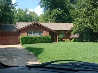2501 Osborne Dr, Norman, OK 73069